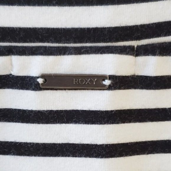 Roxy Striped Stretchy B&W Pencil Skirt Medium - Picture 2 of 7